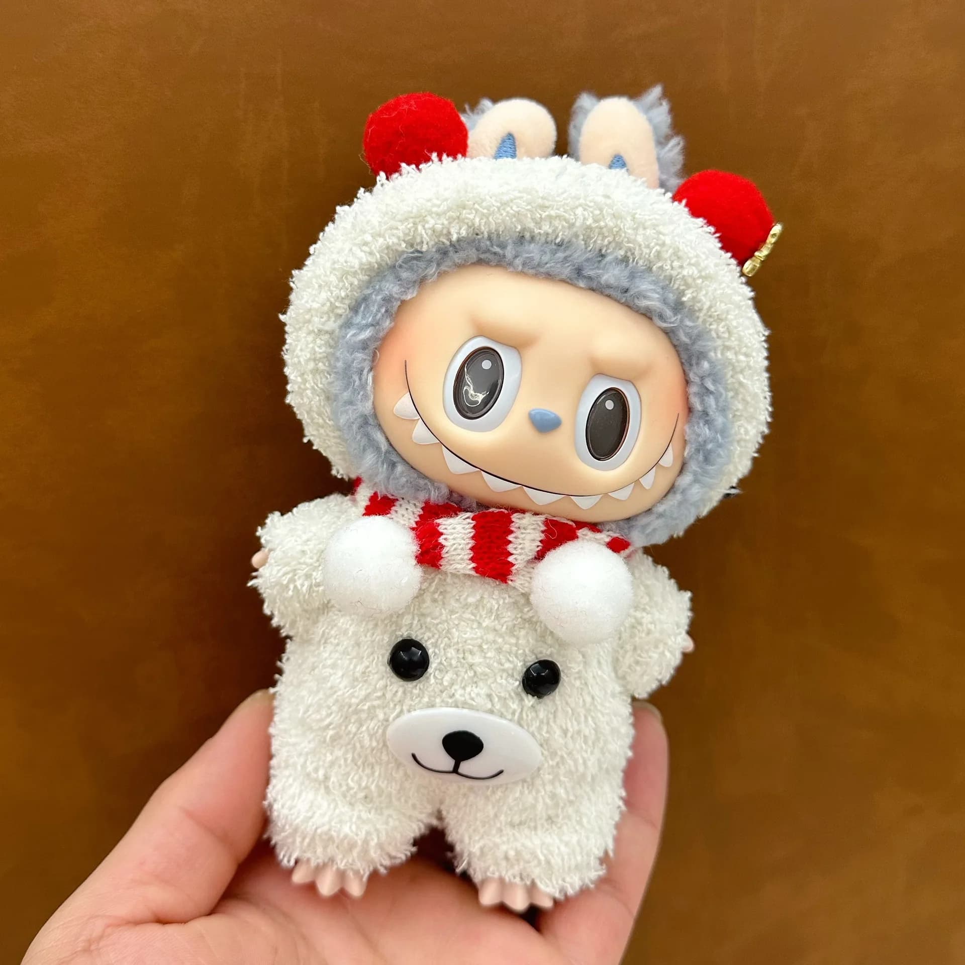 ✨ Zestaw Ubranek dla Maskotki La Bubu – 12 Stylów do Wyboru! 🎀🧢🧸